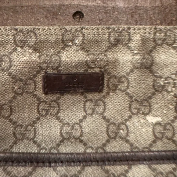 Gucci GG Over the Shoulder Small Tote Bag - Picture 10 of 15